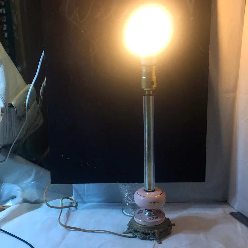 Vintage pink China/lucite tall table lamp.